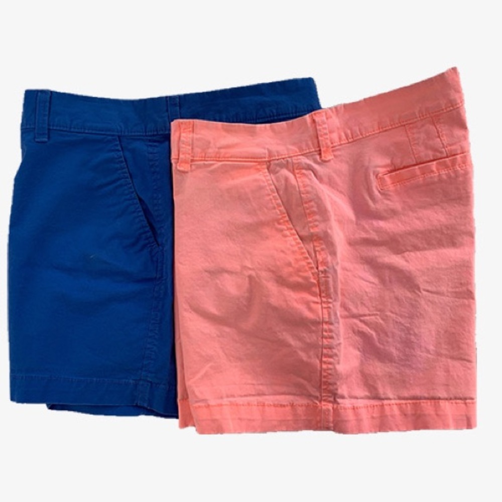 Bundle of 2 Pairs of Old Navy 5” Everyday Short